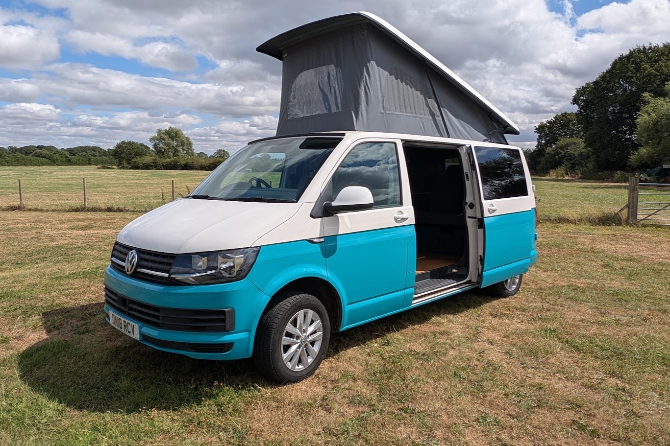 VW Transporter 2018 T6 Campervan – New Conversion
